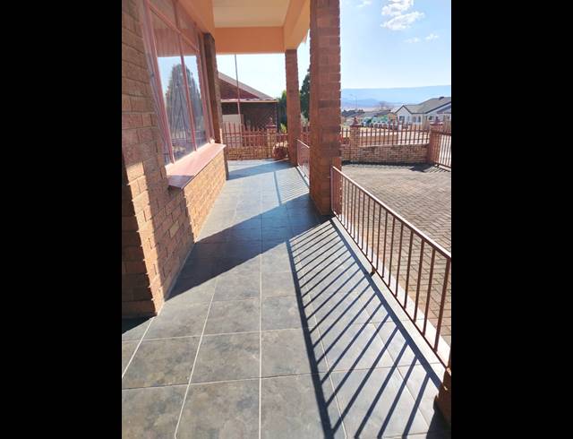 3 BEDROOM HOUSE FOR SALE IN RICHVIEW
